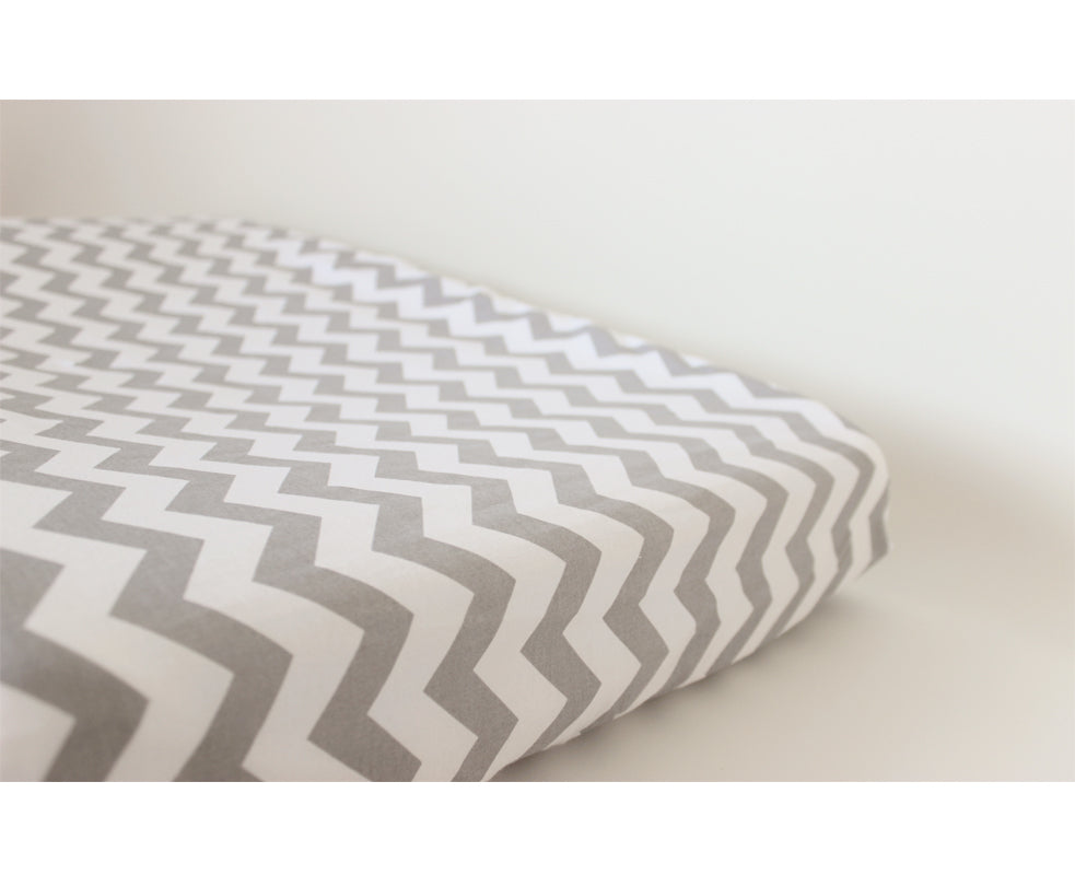 Fitted Change Mat Cover / Bassinet Sheet